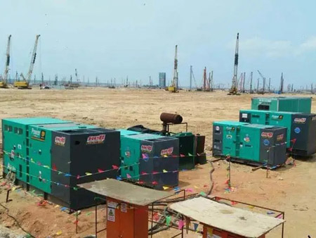 红花岗柴油发电机组干式空气滤清器的维护成本高吗？