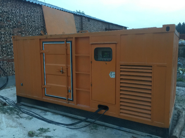 红花岗发电机组长期使用中，电缆线的敷设路径有哪些要求？